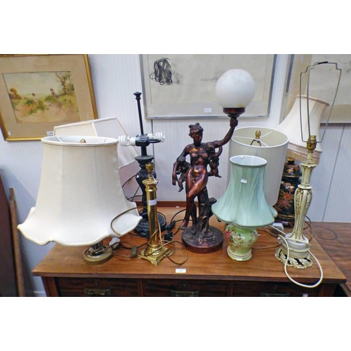 120I - GOOD SELECTION OF TABLE LAMPS TO INCLUDE 2 FLORAL PORCELAIN LAMPS, BRASS LAMP, FIGURAL LAMP, ETC