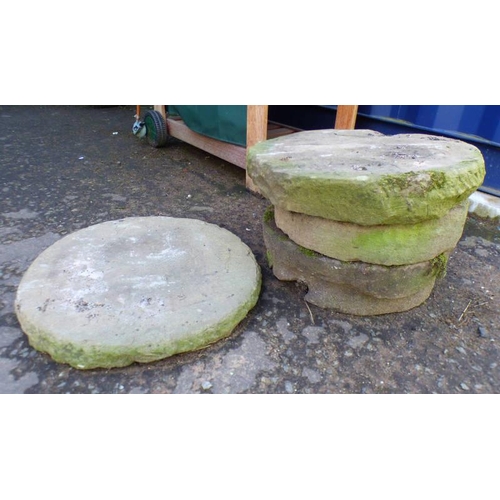 120J - 5 STATHAL STONE TOPS  DIAMETER OF LARGEST 50 CM