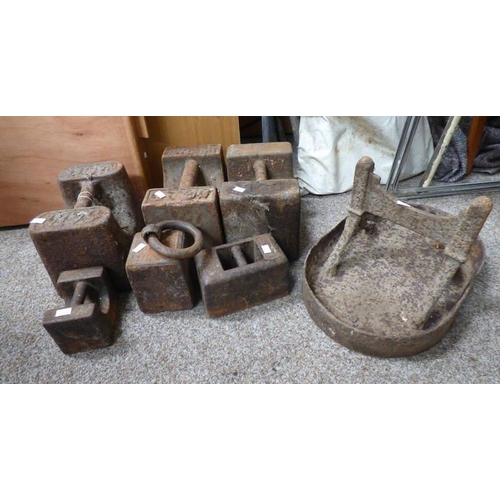 120L - CAST IRON BOOT SCRAPPER, 3 56LB WEIGHTS & 3 OTHERS