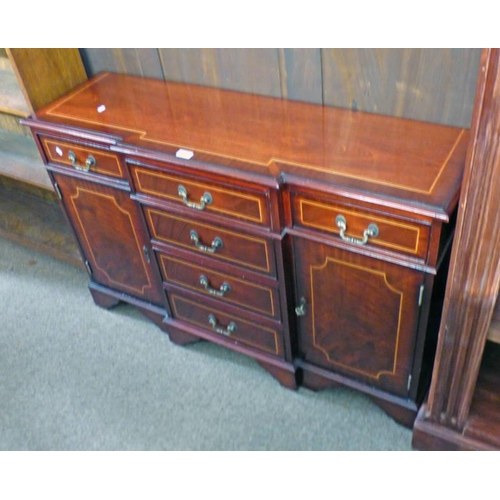 130 - INLAID MAHOGANY BREAKFRONT SIDEBOARD WITH 4 CENTRAL DRAWERS FLANKED EACH SIDE BY DRAWER & PANEL DOOR... 