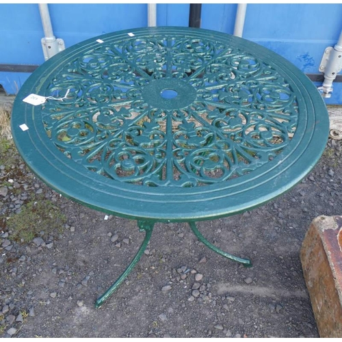 132 - METAL CIRCULAR GARDEN TABLE WITH PIERCED DECORATION, DIAMETER 69CM