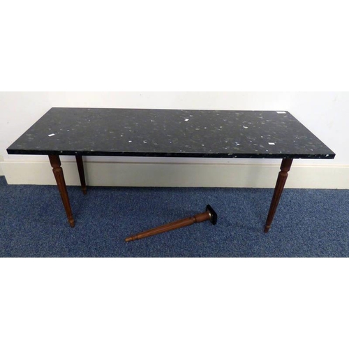 211 - 20TH CENTURY GRANITE TOPPED COFFEE TABLE ON REEDED MAHOGANY SUPPORTS LENGTH 107 CM