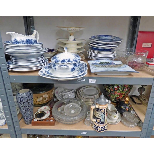 3041 - ROYAL WORCESTER PORCELAIN FRUIT SET, SELECTION BLUE & WHITE, VARIOUS CUT GLASS ETC OVER 2 SHELVES