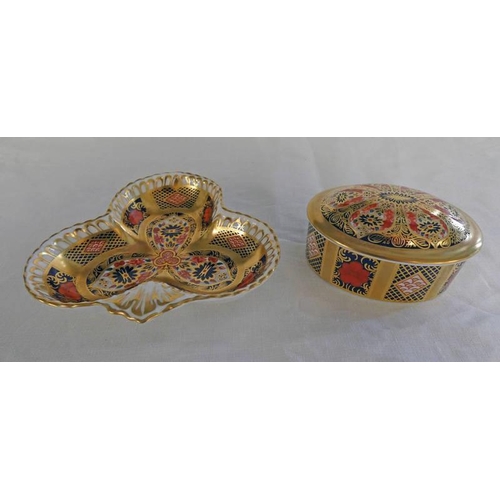 3042 - ROYAL CROWN DERBY LIDDED DISH. LENGTH 8CM AND OTHER. BOTH WITH OLD IMARI PATTERN