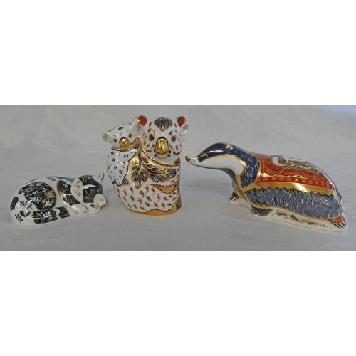 3051 - THREE ANIMAL RELATED ROYAL CROWN DERBY PAPERWEIGHTS INCLUDING BADGER, KOALA & SLEEPING CAT