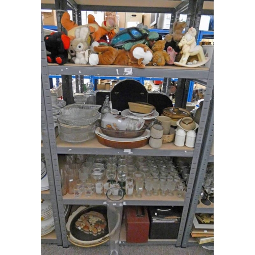 3097 - SELECTION OF VARIOUS ITEMS INCLUDING WINE GLASSES, SINGLE VINYL RECORDS, SOFT TOYS AND OTHERS OVER F... 