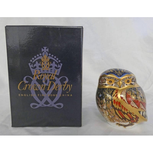 3132 - ROYAL CROWN DERBY OWL PAPERWEIGHT WITH GOLD STOPPER. BOXED