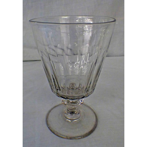 3145 - VERY LARGE 19TH CENTURY GLASS RUMMER.  HEIGHT 21 CM