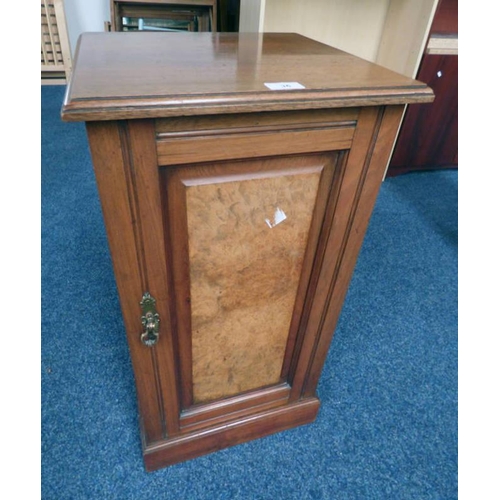 36 - LATE 19TH CENTURY WALNUT SINGLE DOOR CABINET, WIDTH 39CM X HEIGHT 76CM