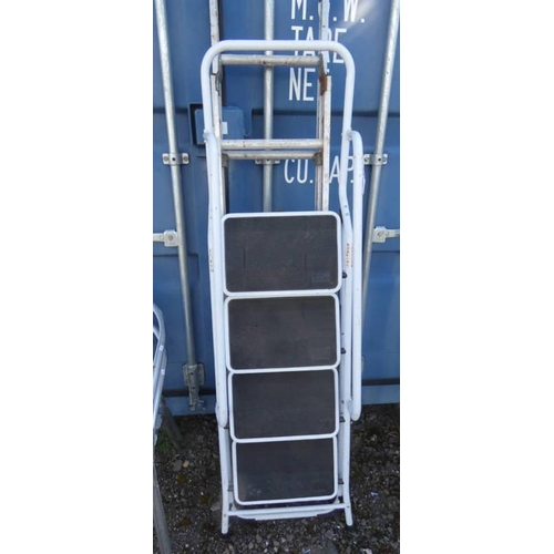 51P - ALUMINIUM STEP LADDER & 1 OTHER