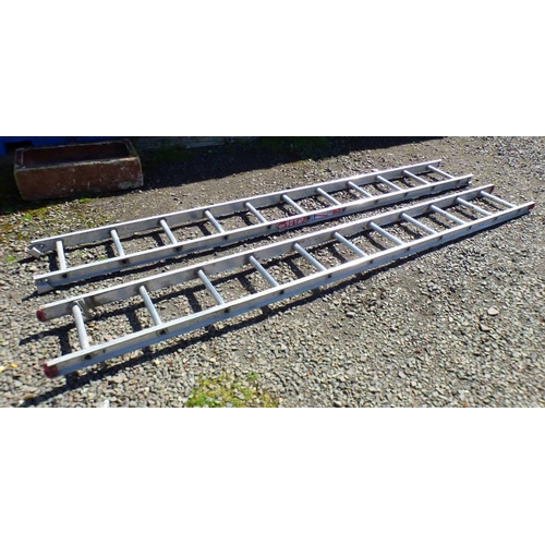 51R - ALUMINIUM LADDERS