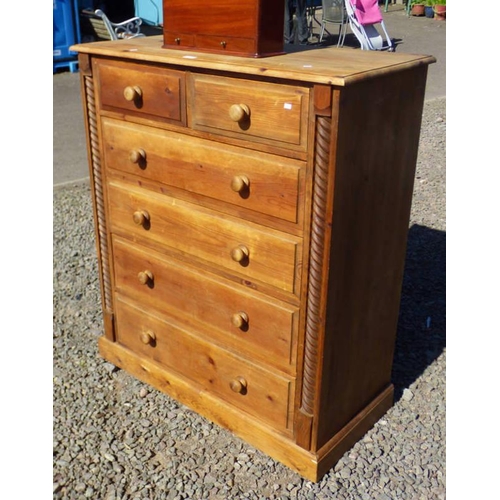 53 - PINE CHEST OF 2 SHORT OVER 4 LONG DRAWERS WITH BARLEY TWIST DECORATION, LENGTH 103CM X HEIGHT 120CM