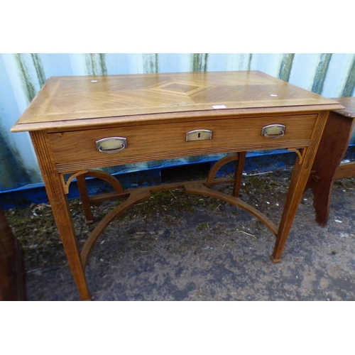 64 - ART DECO STYLE SIDE TABLE WITH SINGLE DRAWER & UNDERSTRETCHER ON SQUARE SUPPORTS, WIDTH 100CM