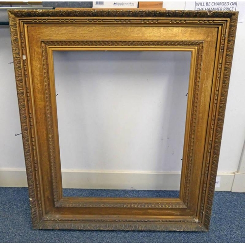 1072 - GILT PICTURE FRAME - 62 CM X 75 CM