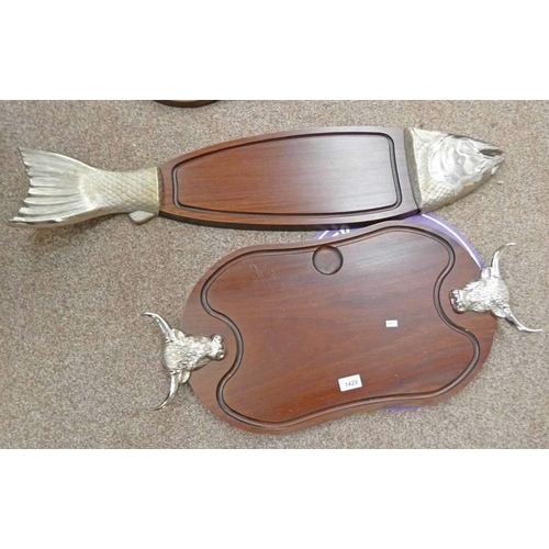 1429 - TWO WOOD AND METAL SERVING TRAYS / BOARDS, ONE IN THE SHAPE OF A SALMON AND THE OTHER WITH COW HEAD ... 