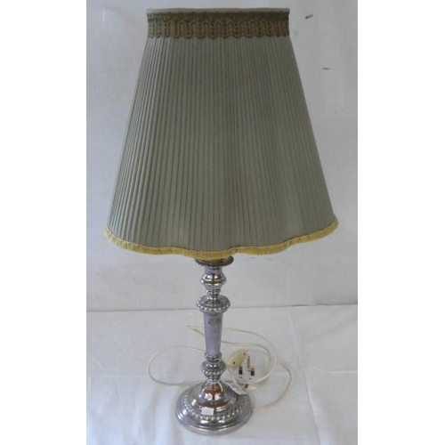 1535 - SILVER PLATED CANDLE HOLDER TABLE LAMP