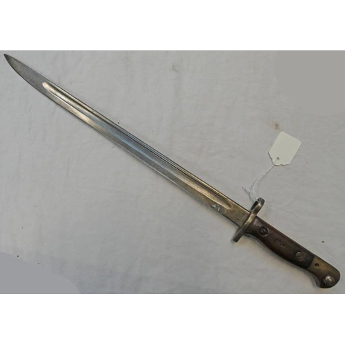 1603 - BRITISH 1907 PATTERN BAYONET, 1918 DATE WITH 43.5CM LONG BLADE WITH MARKINGS