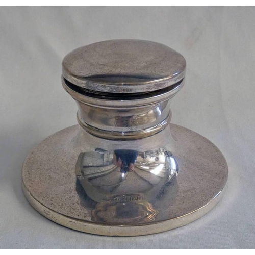 72 - SILVER CAPSTAN INKWELL, BIRMINGHAM 1984 - 9.5CM DIAMETER