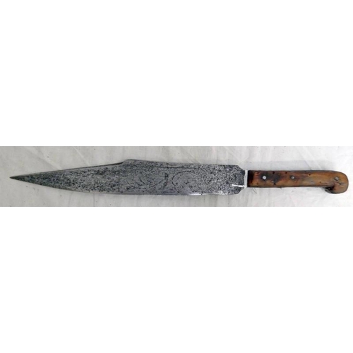 1325 - LARGE EARLY ITALIAN HUNTING KNIFE