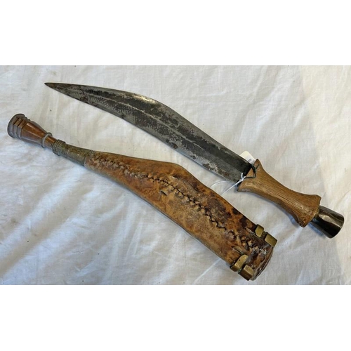 1520 - AFRICAN KNIFE WITH 29.5 CM LONG CURVED DOUBLE EDGE BLADE, WOOD GRIP WITH METAL POMMEL WITH HIDE COVE... 