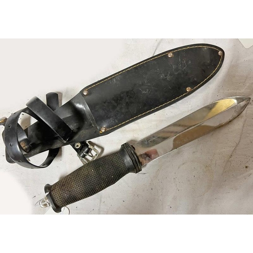 1598 - STAINLESS STEEL DOUBLE EDGED DIVERS KNIFE WITH RUBBER GRIP AND SCABBARD