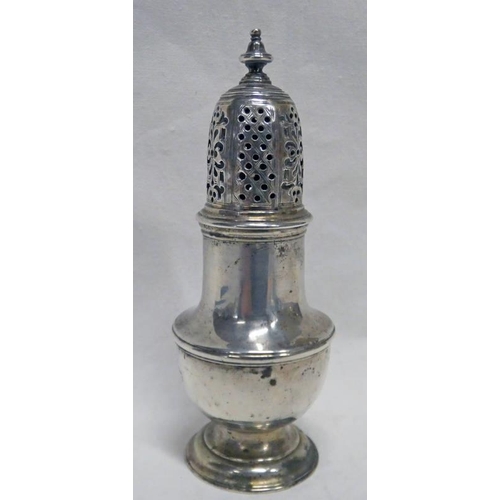 426 - GEORGE II SILVER BALUSTER SUGAR CASTER BY SAMUEL WOODS, LONDON 1743 - 12CM TALL, 100G