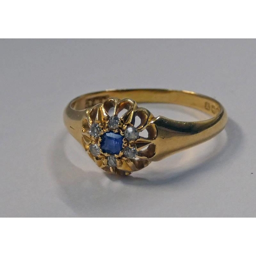 431 - 18CT GOLD SAPPHIRE & DIAMOND CLUSTER RING, BIRMINGHAM 1920