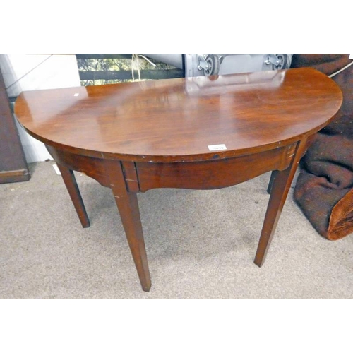 5039 - 19TH CENTURY MAHOGANY HALF MOON TABLE WITH SINGLE DRAWER ON SQUARE SUPPORTS 122 CM WIDE