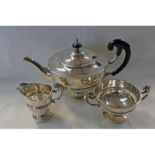 518 - SILVER 3 PIECE TEASET, SHEFFIELD 1905 - 740 G