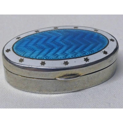 522 - OVAL SILVER & ENAMEL PILL BOX, CHESTER 1909 - 4.3CM WIDE