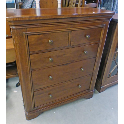 5256 - MAHOGANY CHEST OF 2 SHORT OVER 3 LONG DRAWERS 116 CM TALL X 99 CM WIDE