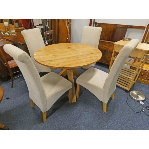 5360 - OAK CIRCULAR KITCHEN TABLE & SET OF 4 CHAIRS, DIAMETER OF TABLE 108CM