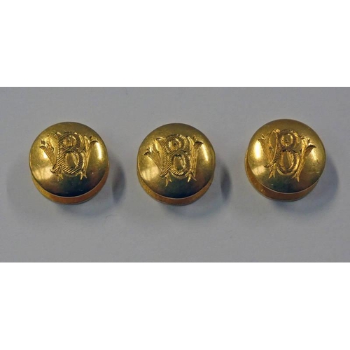 543 - SET OF 3  18CT GOLD STUDS WITH INITIAL TO FRONT - 3.9 G