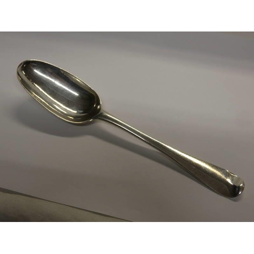 626 - GEORGE II SILVER TABLESPOON WITH RAT TAIL PATTERN BOWL POSSIBLY BY JOSEPH SHEENE, LONDON 1717 - 71G