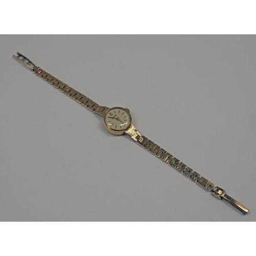 657 - 9CT GOLD LADIES CERTINA WRISTWATCH ON A 9 CT GOLD BRACELET - 13 G