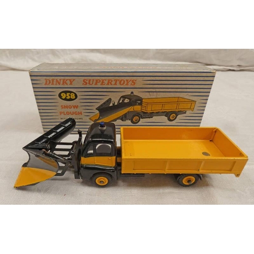 2259 - DINKY TOYS 958 - SNOW PLOUGH ( WITH WINDOWS) BOXED