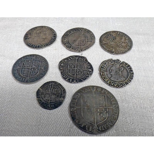 2400 - GOOD SELECTION OF ELIZABETH I SILVER HAMMERED COINS TO INCLUDE 2 X SECOND ISSUE (1560-61) GROAT, 156... 