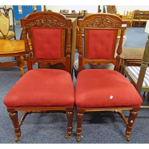 313 - PAIR OF LATE 19TH CENTURY MAHOGANY BUTTON BACK CHAIRS ON TURNED SUPPORTS