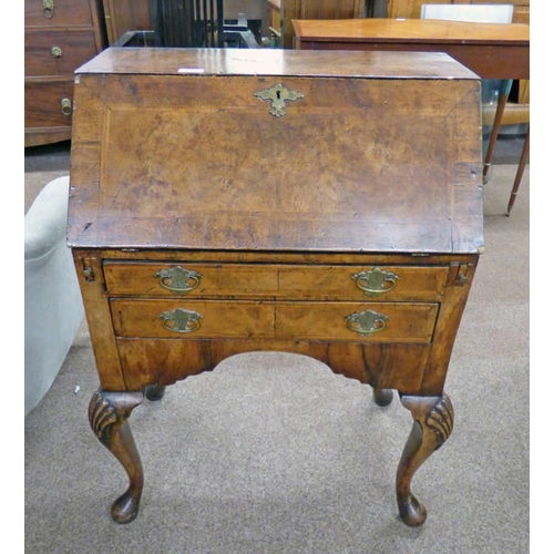 509 - 19TH CENTURY WALNUT BUREAU WITH DECORATIVE FEATHER BANDING & FALL FRONT OVER 2 DRAWERS ON QUEEN ANNE... 