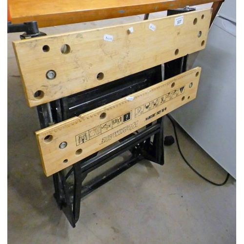 52T - BLACK AND DECKER WORKMATE WORK BENCH