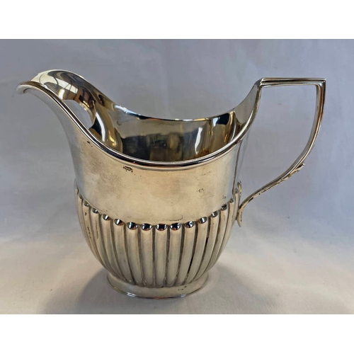 112 - SILVER CREAM JUG, LONDON 1923 - 145 G