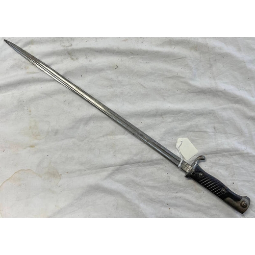 1490 - 1898 MODEL MAUSER BAYONET WITH 52.3CM LONG SIMSON & CO SUHL BLADE, SERIAL NO.16425