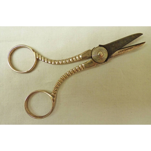 263 - PAIR OF STERLING SILVER GRAPE SCISSORS