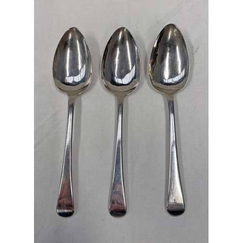 94 - SET OF 3 GEORGE III SILVER DESSERT SPOONS BY THOMAS WILKES BARKER, LONDON 1830 - 90G