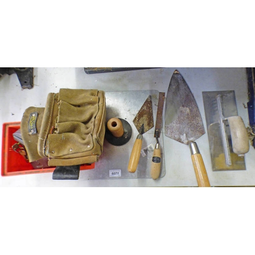 6071 - MASONS TOOLS WITH TOOL BELT ETC