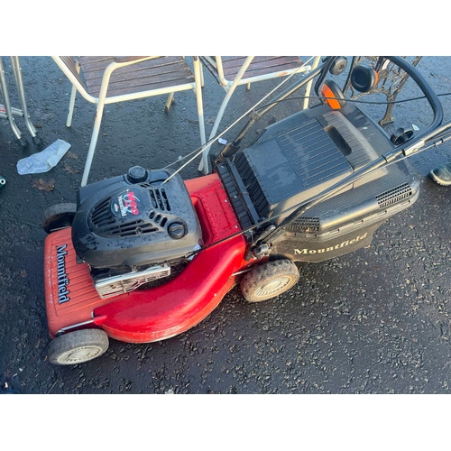 6094 - MOUNTFIELD M60 PD LAWNMOWER