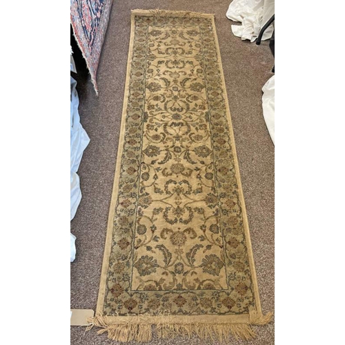 1423 - BEIGE FLORAL DECORATED RUNNER 68CM X 230CM