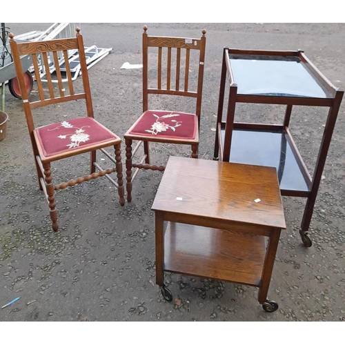 31 - PAIR OF OAK HAND CHAIRS ON BOBBIN SUPPORTS, SMALL OAK 2 TIER TROLLEY ETC