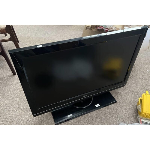 6030 - LG 37'' TELEVISION