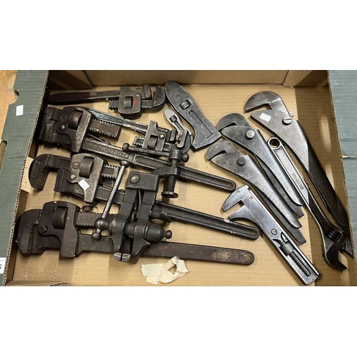 6056 - SELECTION OF PIPE WRENCHES ETC IN ONE BOX